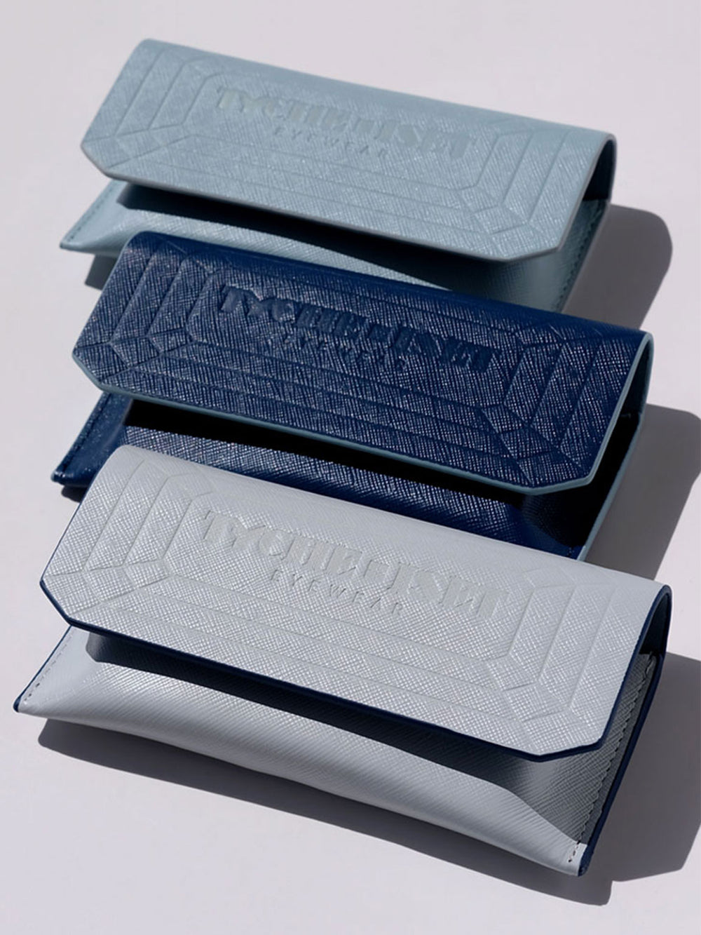 genuine leather sunglasses cases, available in 3 colors: midnight blue, grey creme, light blue