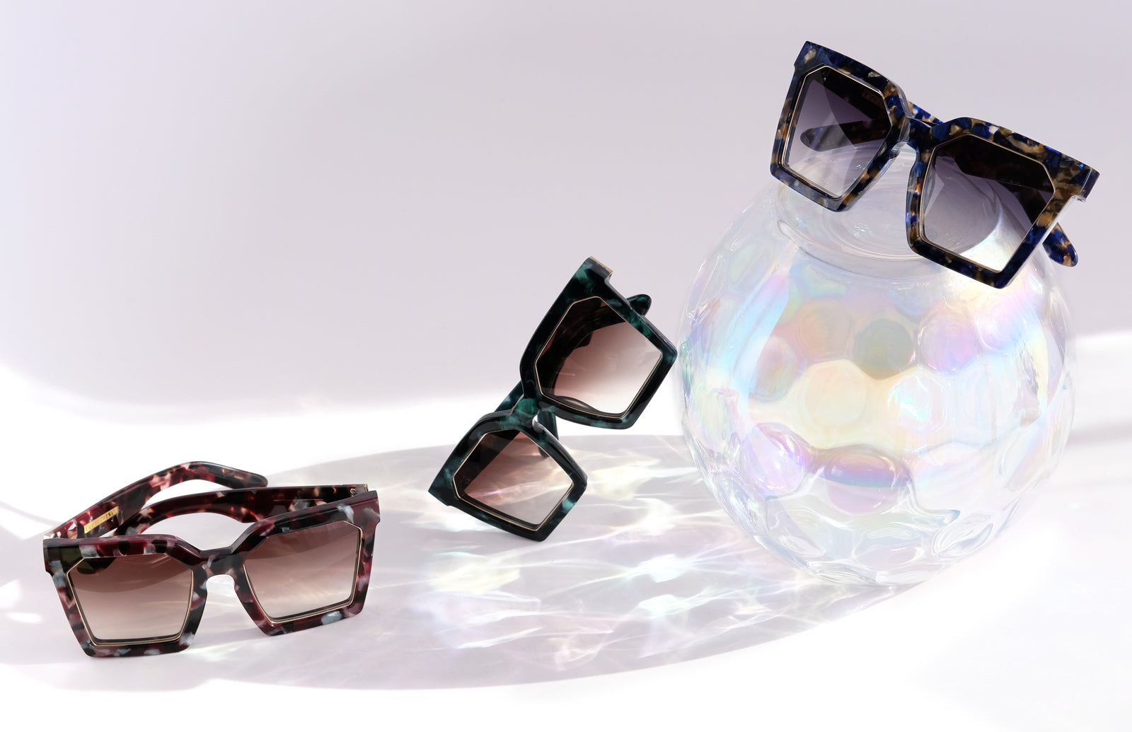 EMERALD GREEN MARBLE OVERSIZED SQUARE UNISEX SUNGLASSES, GOLD METAL DETAILS. BROWN GRADIENT LENS. ART DECO DESIGN, LIMITED EDITION. DESIGNER EYEWEAR, LUXURY SUNGLASSES. CELEBRITY SUNGLASSES. FEMALE ENTREPRENEUR.