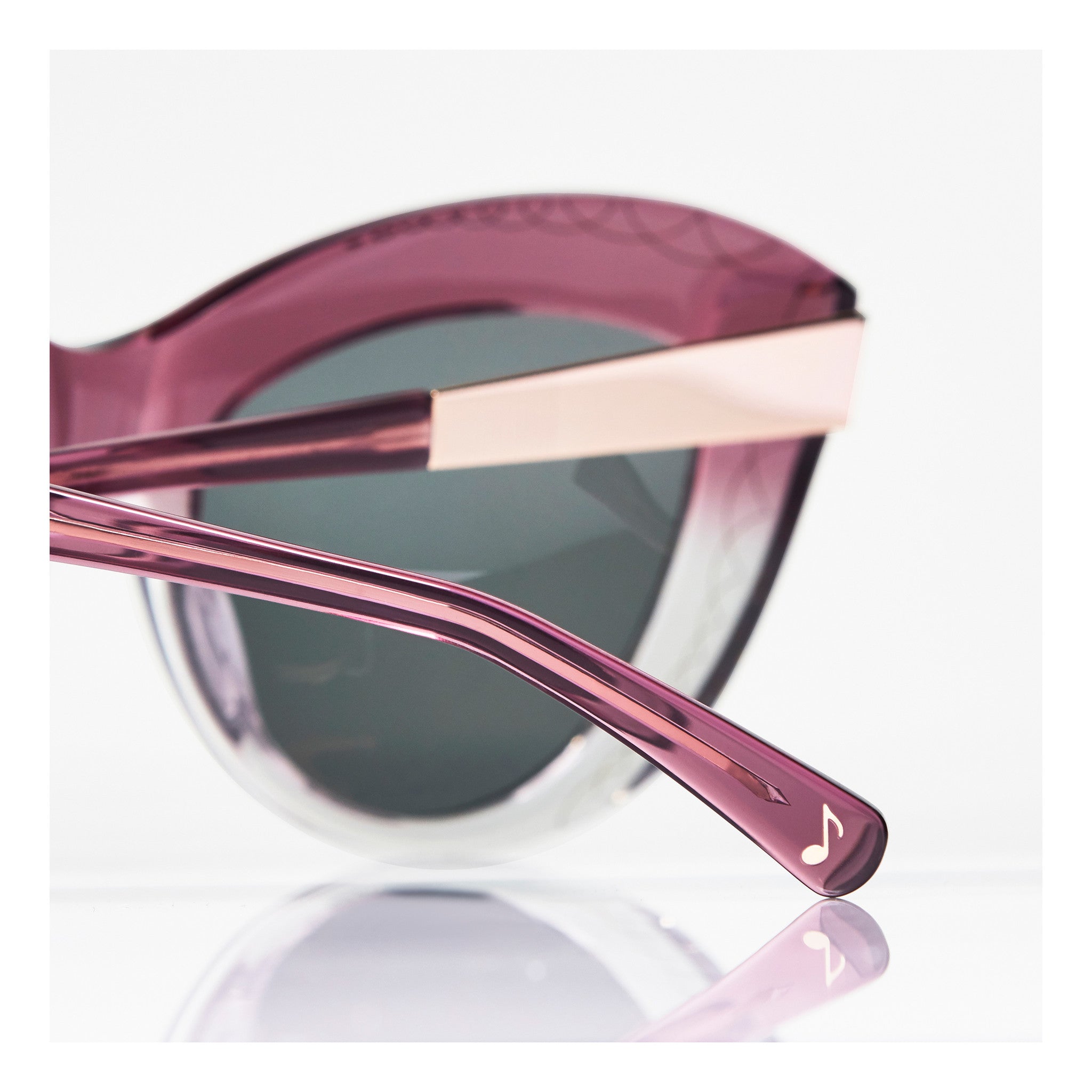MUSIC NOTE TEMPLE CHARM DETAIL. OVERSIZED MAGENTA PINK CAT EYE SUNGLASSES, GOLD METAL DETAILS. GREY LENS. ART DECO DESIGN, LIMITED EDITION. DESIGNER EYEWEAR, LUXURY SUNGLASSES. CELEBRITY SUNGLASSES. FEMALE ENTREPRENEUR. plus size fashion