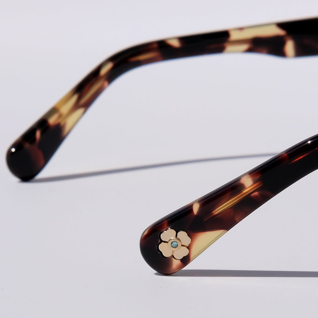 BROWN TORTOISE AND MAROON ACCENTS CLASSIC CAT EYE SUNGLASSES, GOLD METAL DETAILS. RED-BROWN LENS. ART DECO DESIGN, LIMITED EDITION. DESIGNER EYEWEAR, LUXURY SUNGLASSES. CELEBRITY SUNGLASSES. FEMALE ENTREPRENEUR.