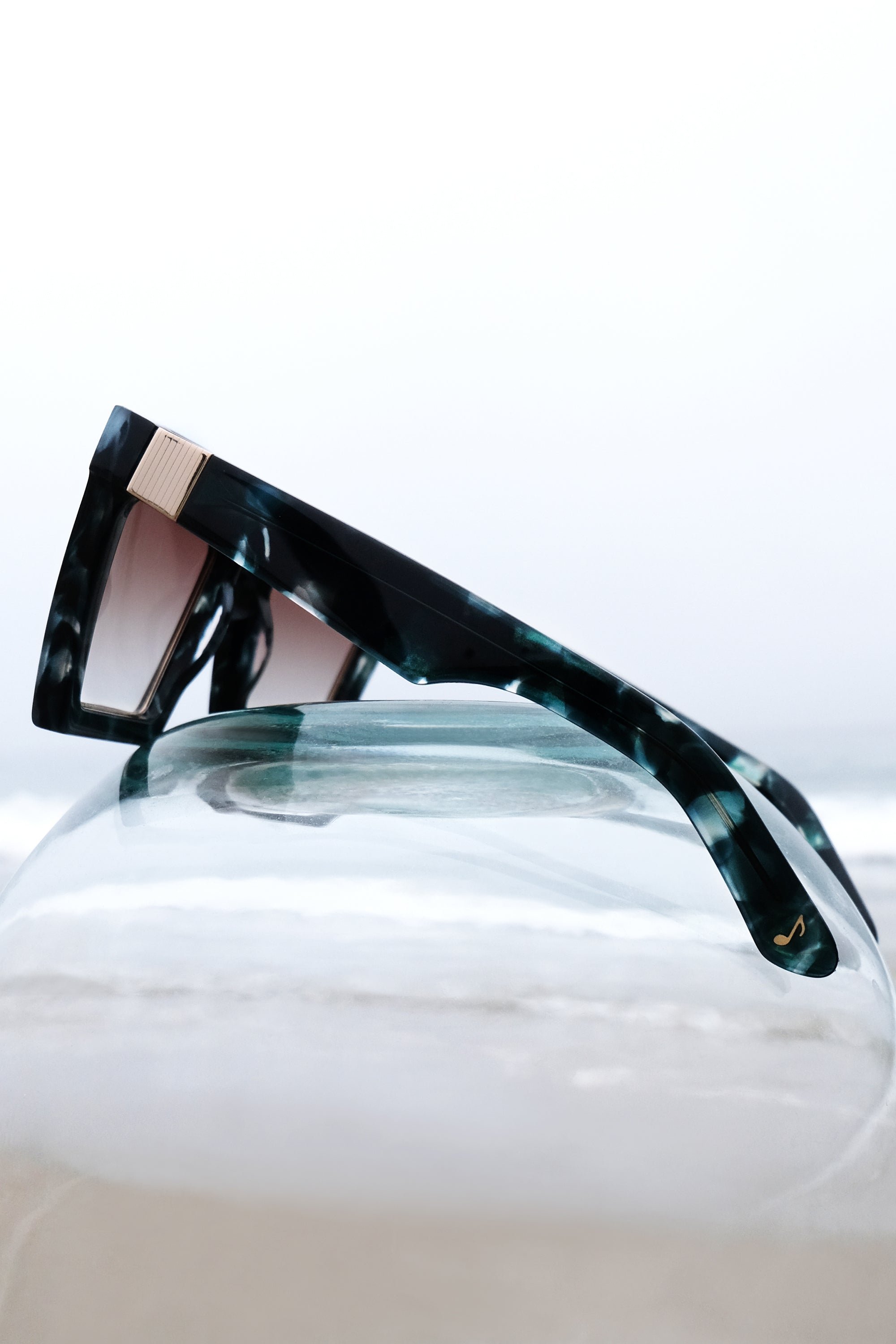 Oversized Square Frame Acetate Sunglasses, Emerald Green Glasses. Sunglasses  Jewelry. Luxury Eyewear.