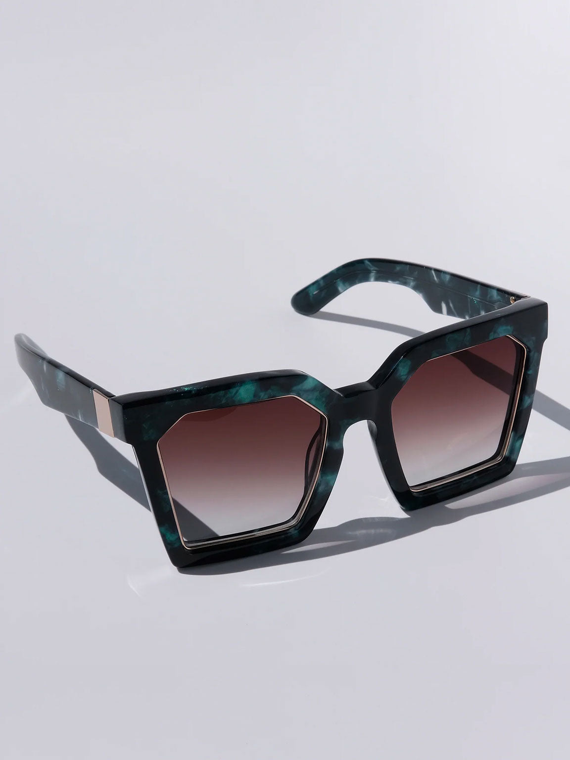 EMERALD GREEN MARBLE OVERSIZED SQUARE UNISEX SUNGLASSES, GOLD METAL DETAILS. BROWN GRADIENT LENS. ART DECO DESIGN, LIMITED EDITION. DESIGNER EYEWEAR, LUXURY SUNGLASSES. CELEBRITY SUNGLASSES. FEMALE ENTREPRENEUR.
